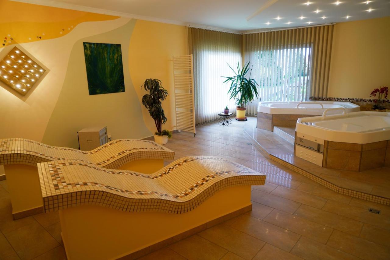 Hotel & Pension Assmann Hochkirch Экстерьер фото
