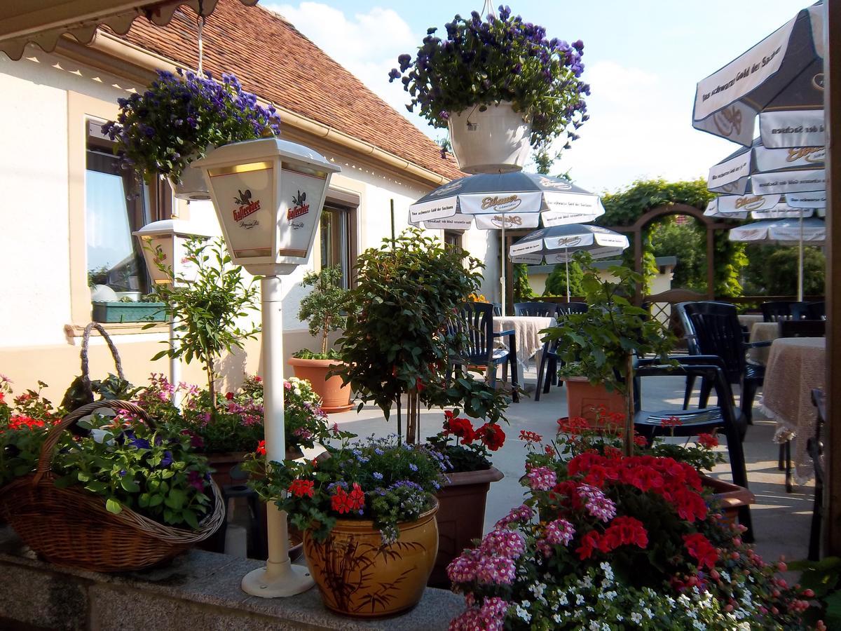 Hotel & Pension Assmann Hochkirch Экстерьер фото