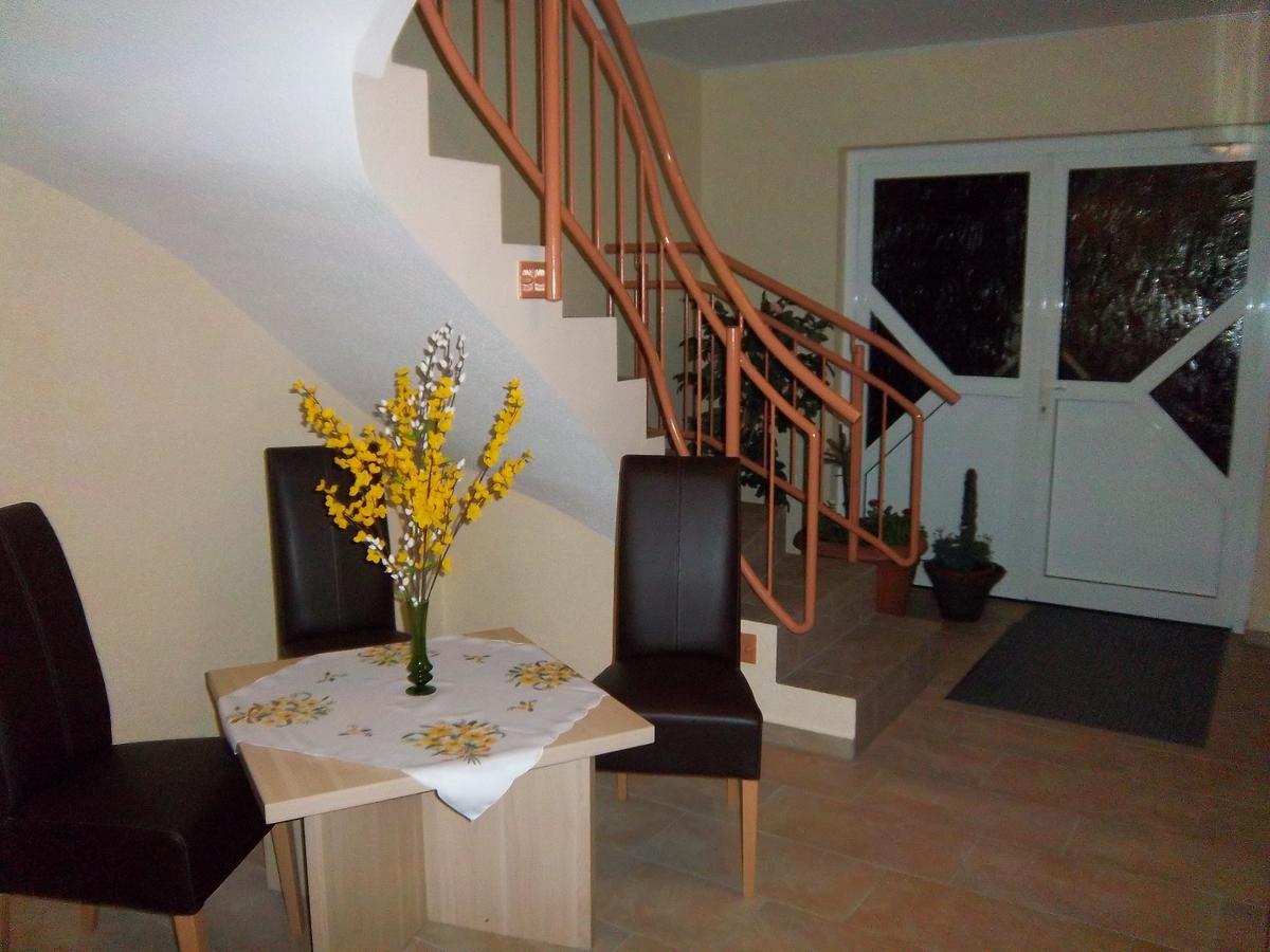 Hotel & Pension Assmann Hochkirch Экстерьер фото
