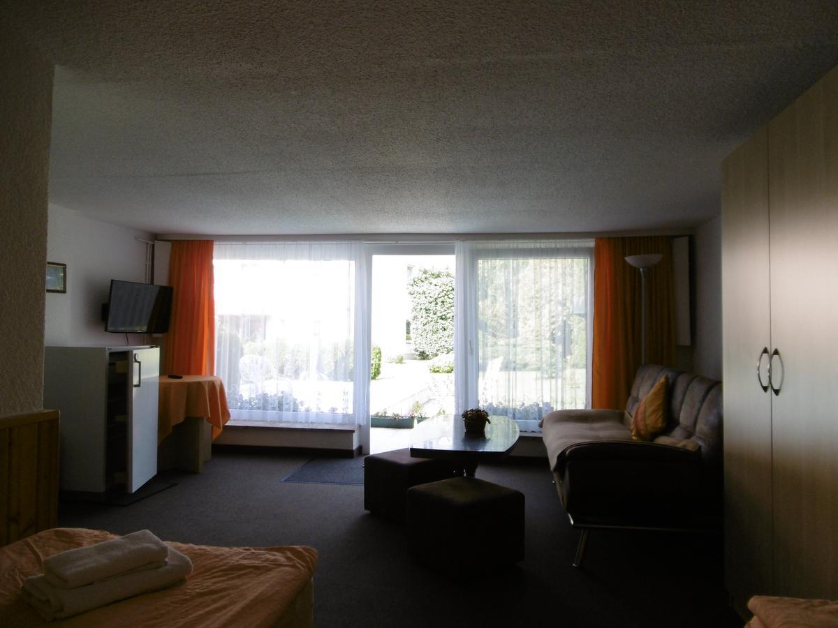 Hotel & Pension Assmann Hochkirch Экстерьер фото