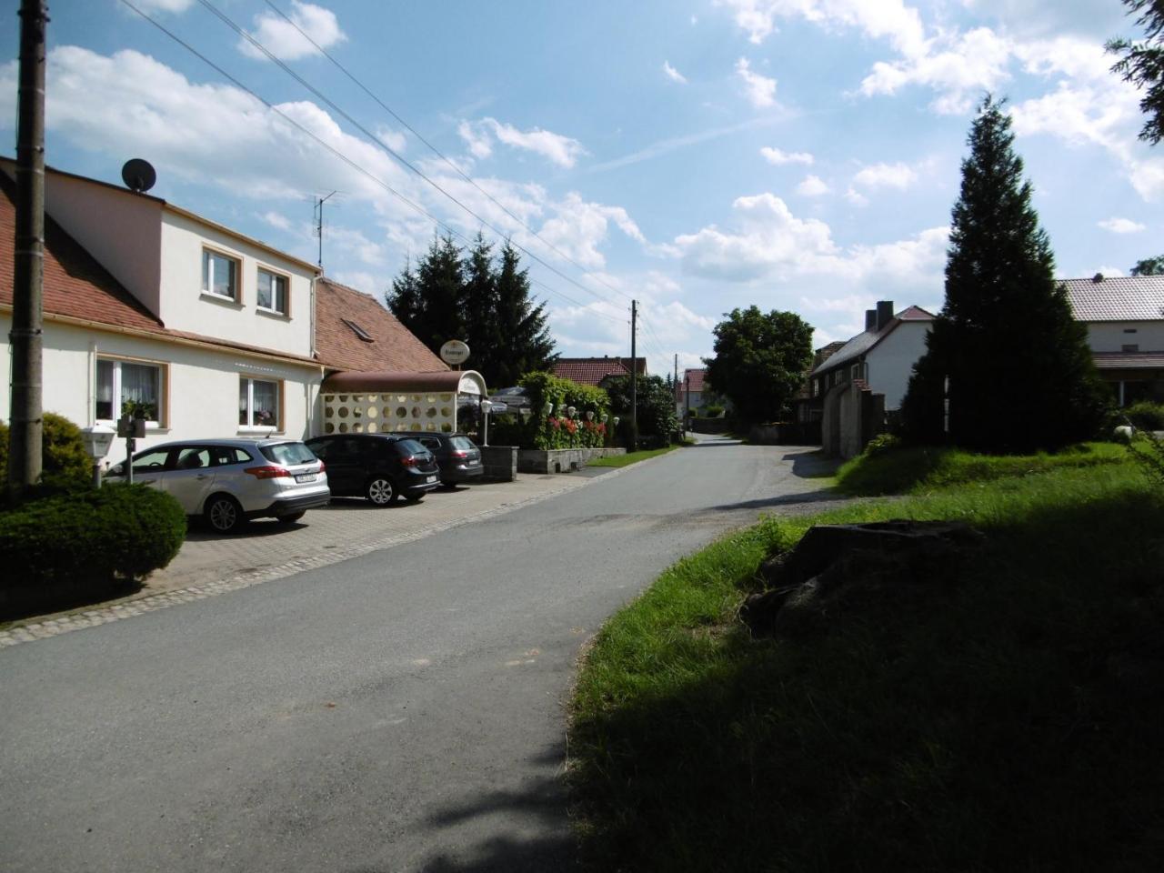 Hotel & Pension Assmann Hochkirch Экстерьер фото