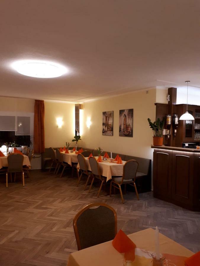 Hotel & Pension Assmann Hochkirch Экстерьер фото
