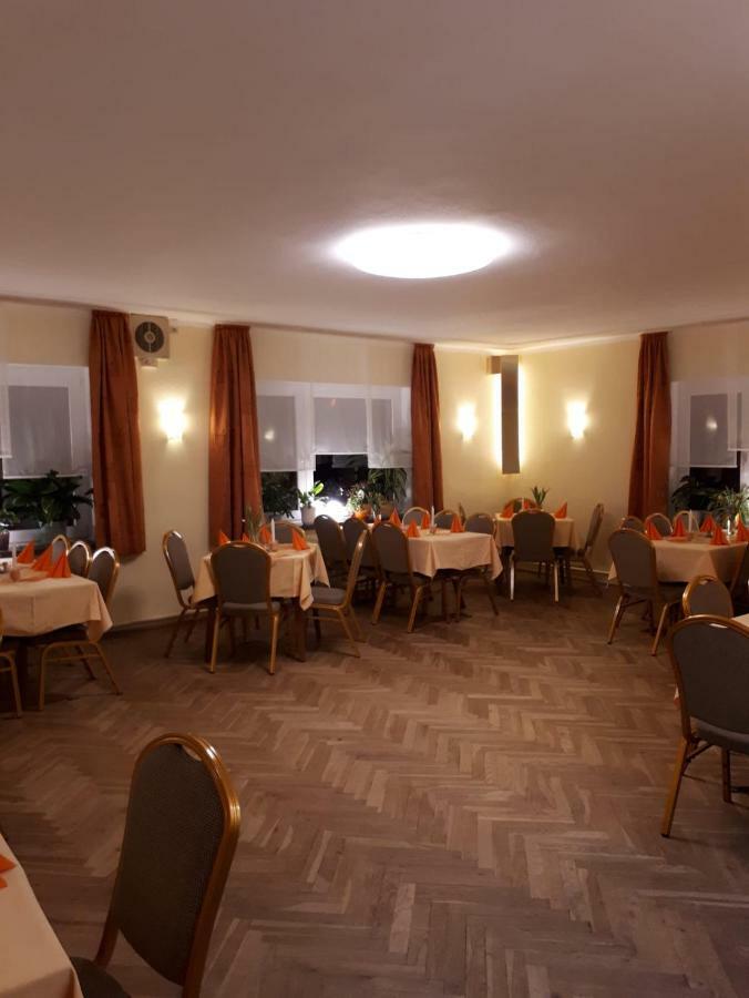 Hotel & Pension Assmann Hochkirch Экстерьер фото
